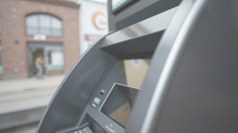 Jakie są limity wypłat z bankomatu Blikiem?